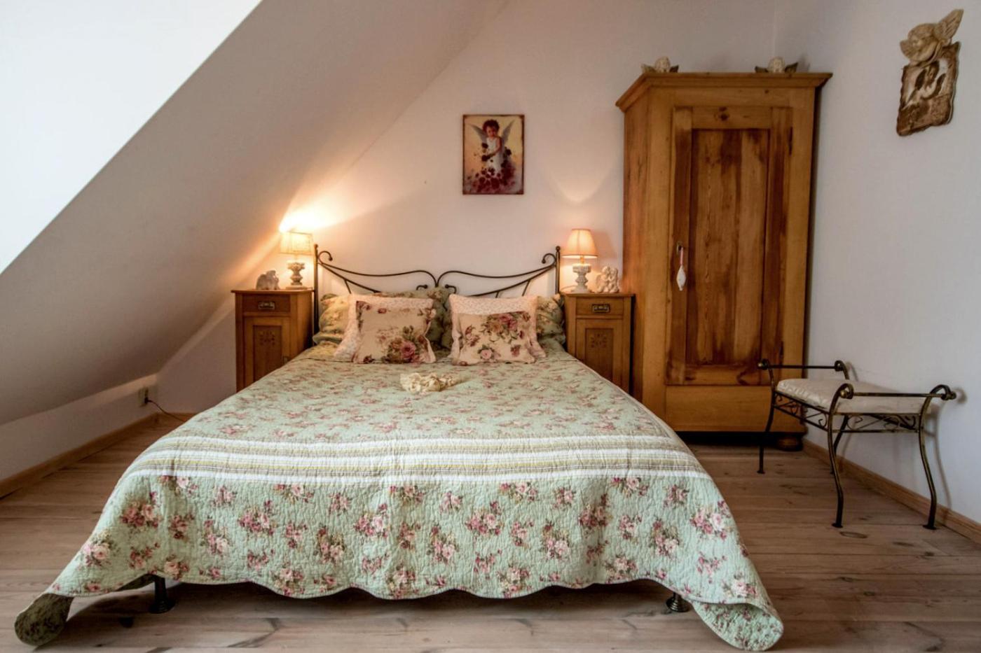 Dom Pod Skrzydlami Bed & Breakfast Gawliki Wielkie Dış mekan fotoğraf