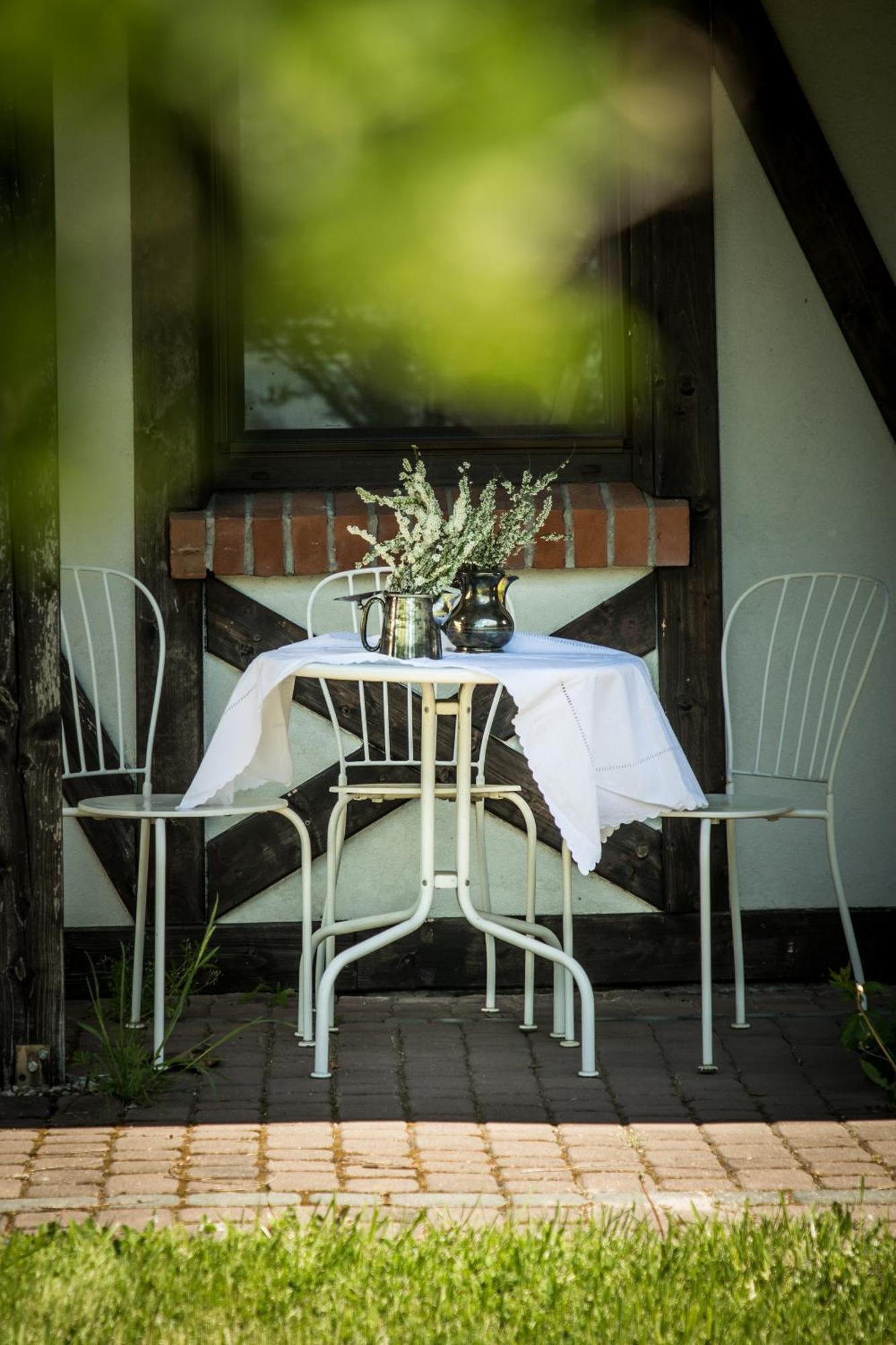 Dom Pod Skrzydlami Bed & Breakfast Gawliki Wielkie Dış mekan fotoğraf
