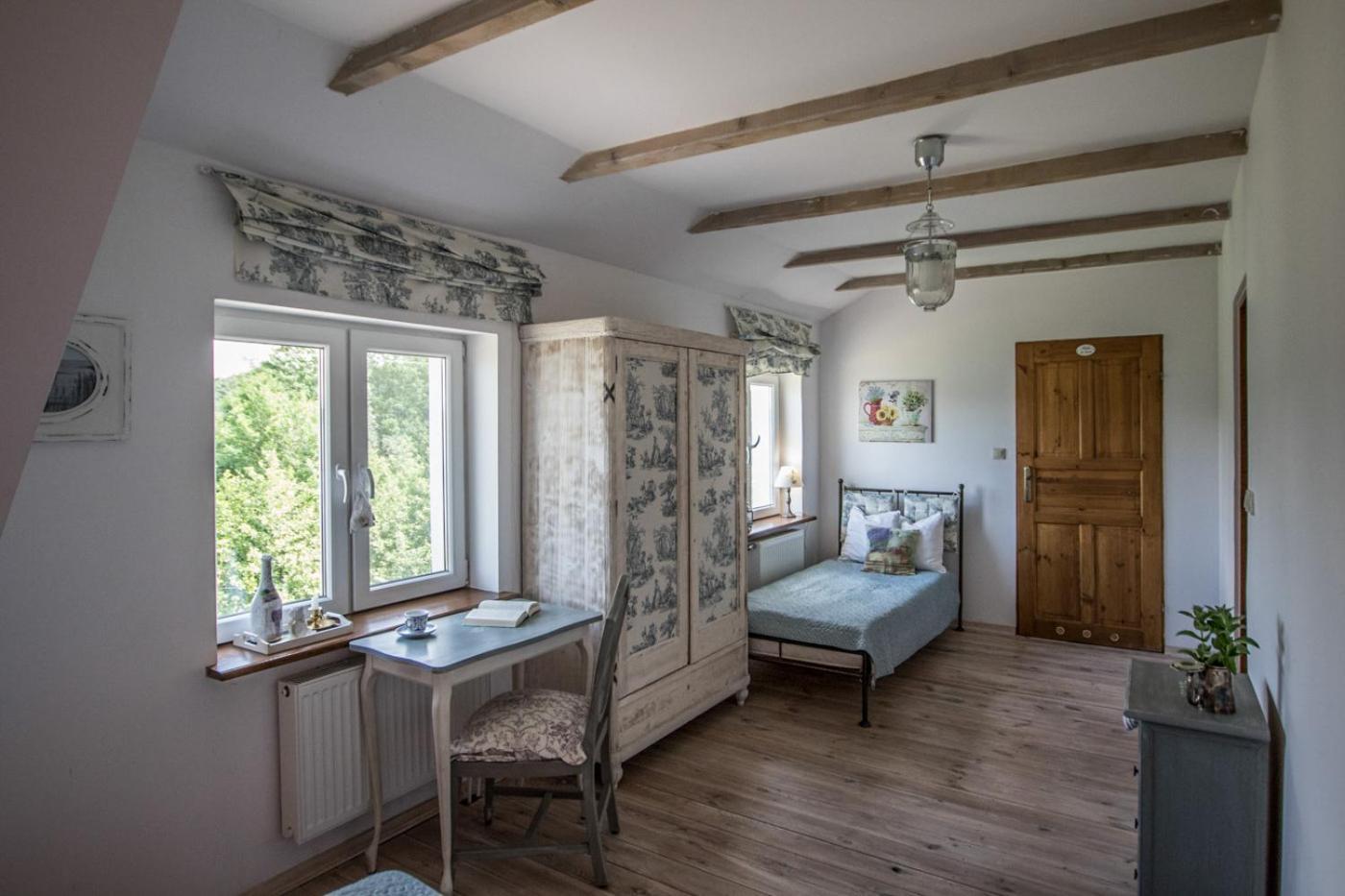 Dom Pod Skrzydlami Bed & Breakfast Gawliki Wielkie Dış mekan fotoğraf